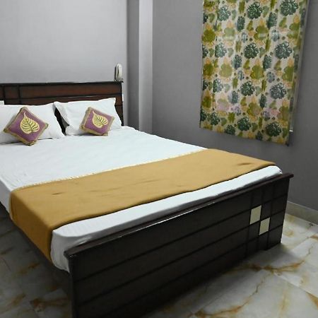Sathya Guest House Tiruvannāmalai Exterior photo